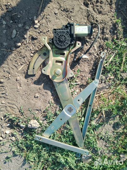 Стеклоподъёмник правый Chery Tiggo,Vortex Tingo