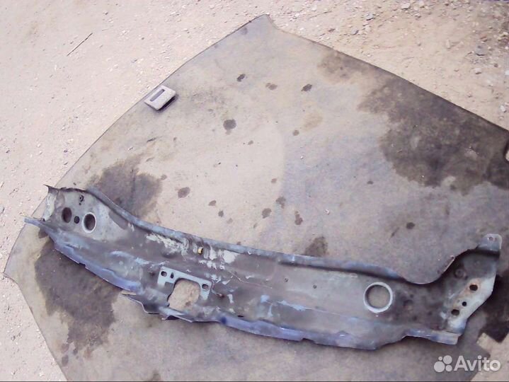 Панель передняя (телевизор) Ford Transit 3 restail