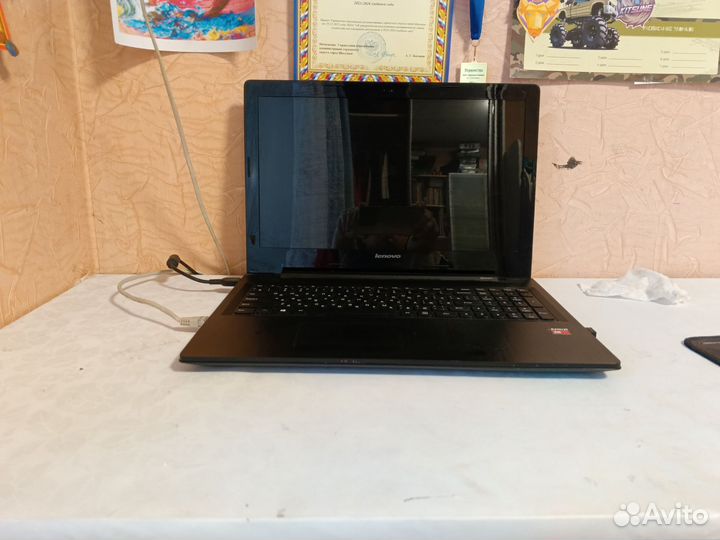 Ноутбук lenovo