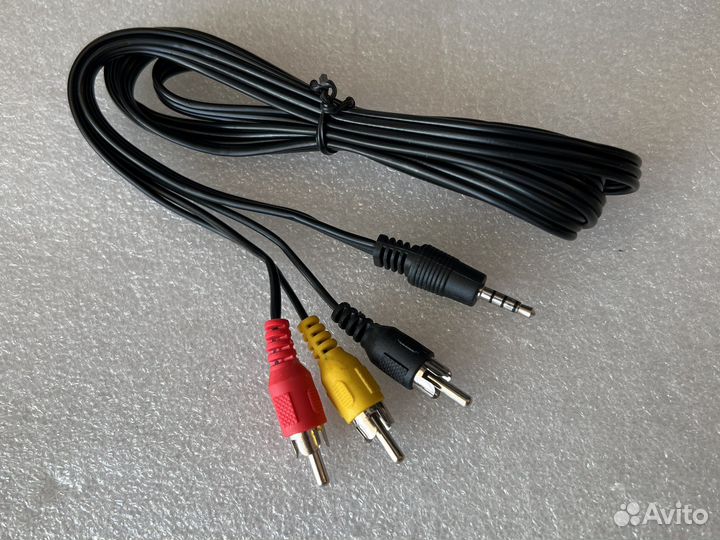 Кабель зrca - Jack 3.5 mm 1,5 метра (аудио-видео)