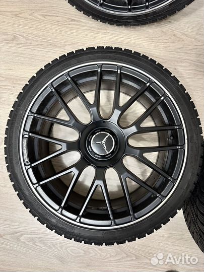 Колеса r19 AMG nokian hakkapeliitta R3
