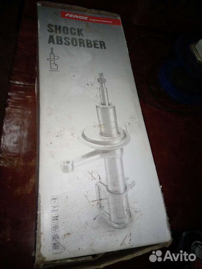 Стойки амортизатора передние