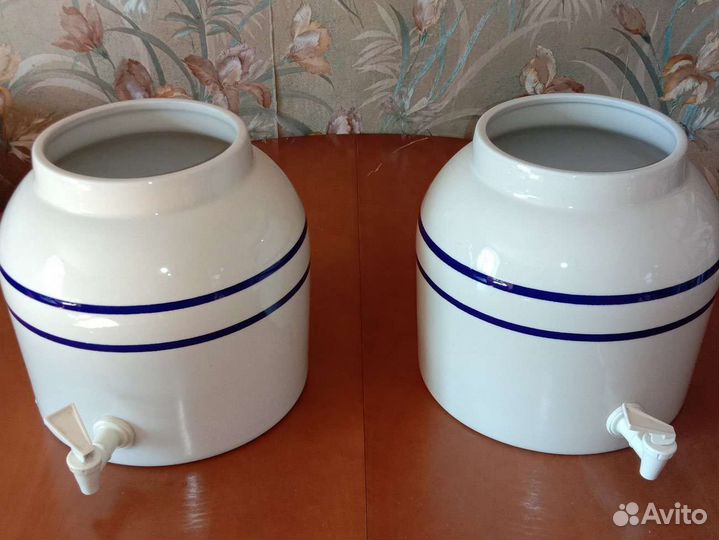 Диспенсер водораздатчик кулер помпа