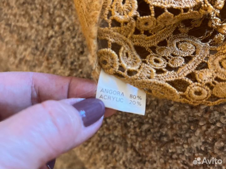 Косынка новая из ангоры