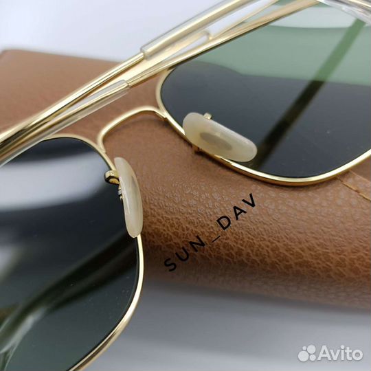Солнцезащитные очки ray ban