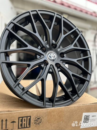 Диски 18 Toyota Camry