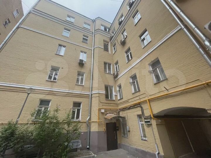 Квартира-студия, 10,5 м², 1/5 эт.