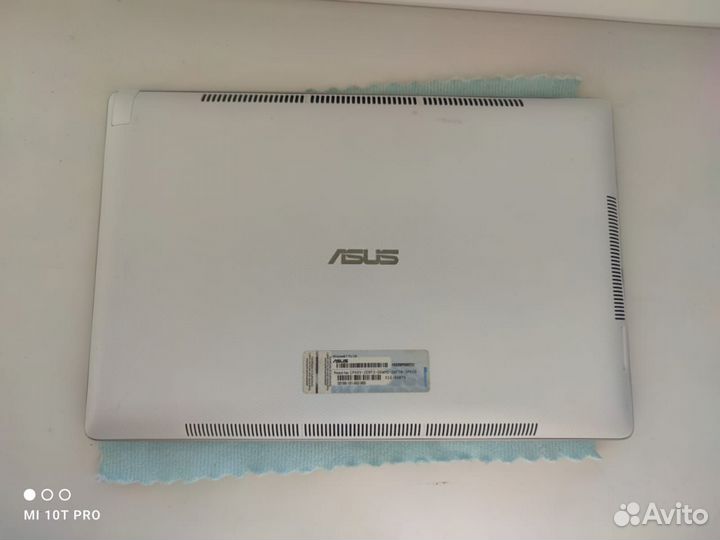 Планшет на Windows Asus Eee B121