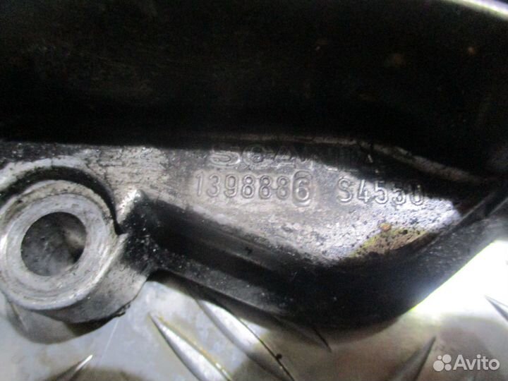 Проставка клапанной крышки Scania 1398886