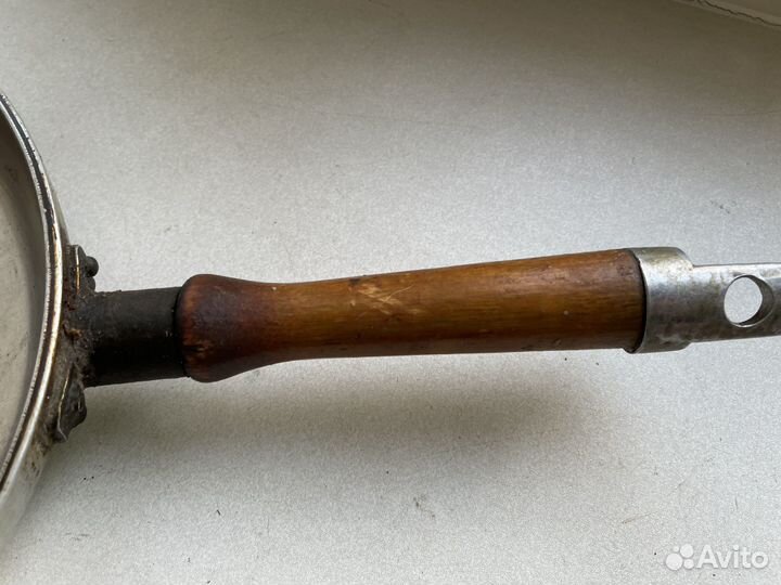 Сковорода СССР с деревяной ручкой