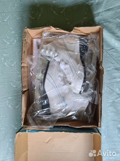 Коньки фигурные детские 28 размер