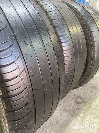 Michelin Latitude Tour HP 235/55 R17