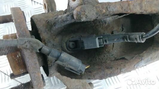 Ступица передняя левая ford mondeo 4 (YEA25K901)