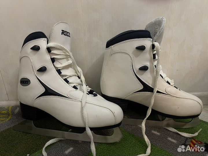 Фигурнык коньки Roces