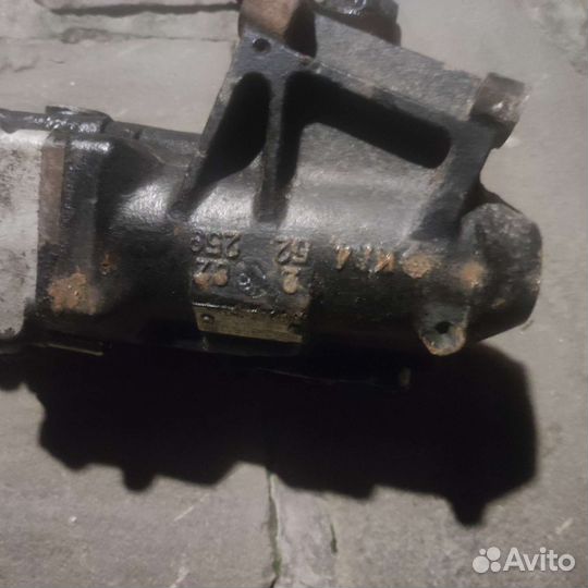 Рулевой редуктор bmw е34 с гуром