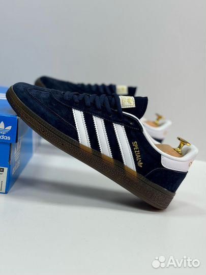 Кроссовки мужские adidas spezial