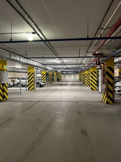 Машиноместо, 16 м²