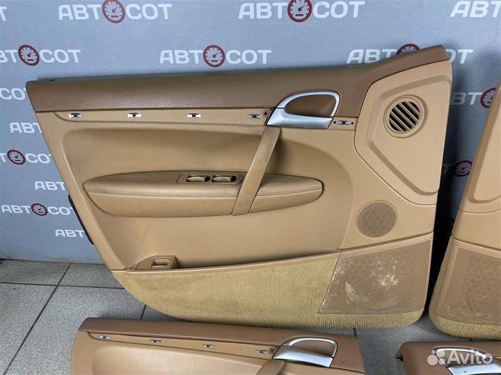 Дверные карты комплект Porsche Cayenne 957 20072