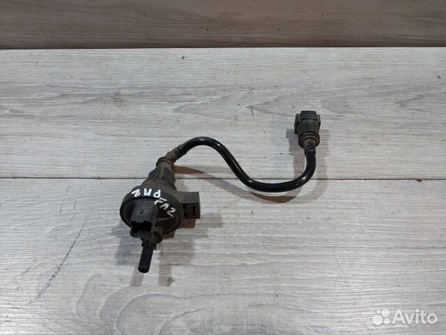 Клапан вентиляции топливного бака Renault Logan 2