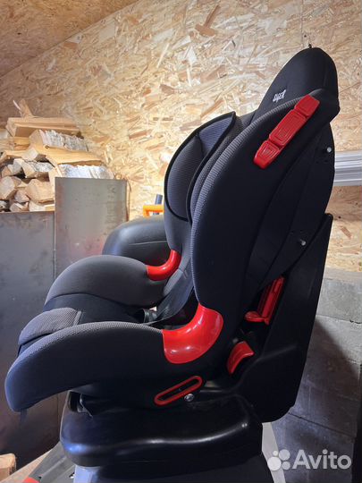 Детское авто кресло Syger