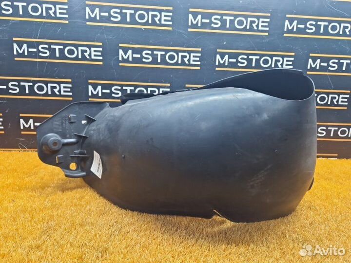 Подкрылок задний правый Mercedes-Benz S-Class W220