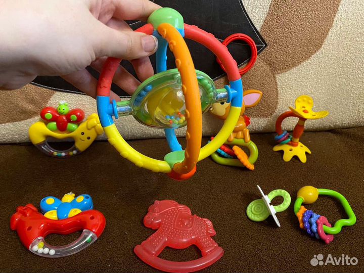 Развивающие игрушки,погремушки пакетом