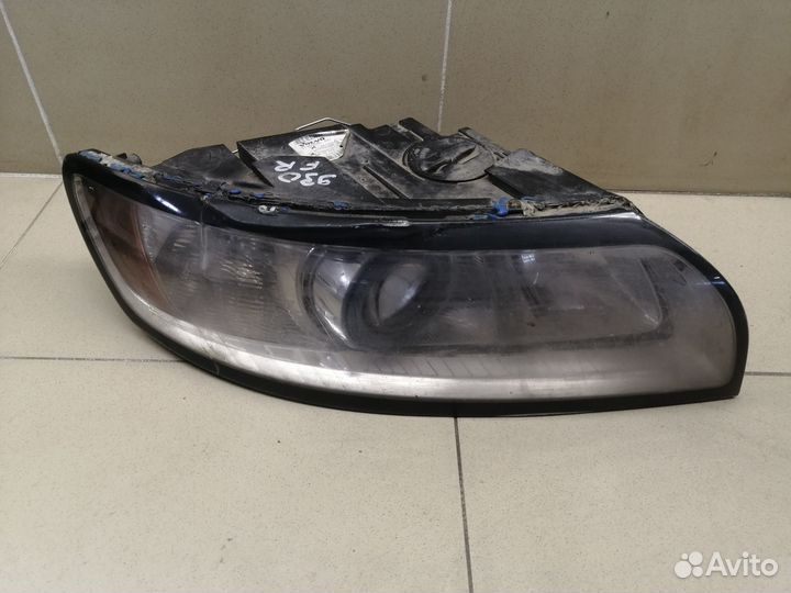 Фара правая S40 2004-2012