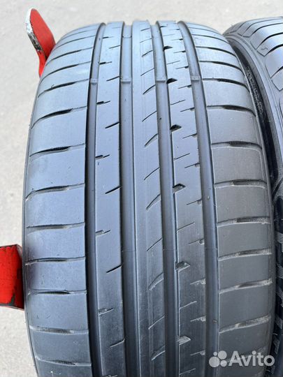 Goodyear Eagle F1 Asymmetric 2 255/35 R19 и 225/40 R19