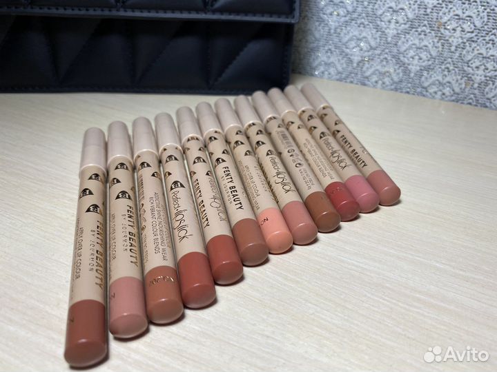 Карандаш для губ