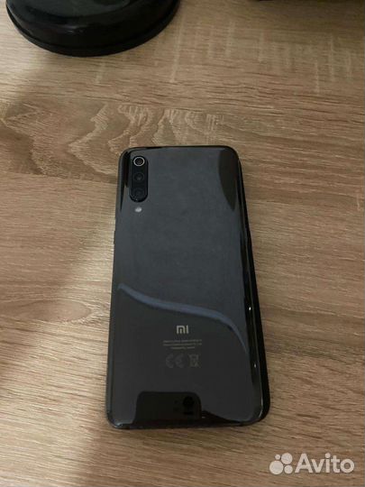 Телефон Xiaomi mi 9