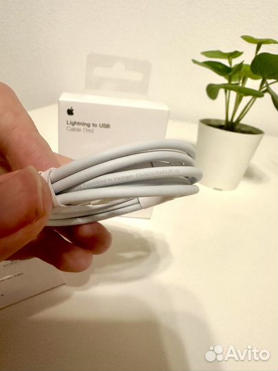 Кабель на iPhone USB Ligtning ориг чип провод