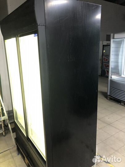 Холодильный шкаф б/у