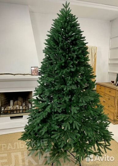 Елка искусственная