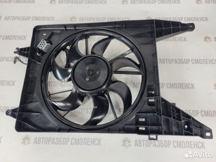 Вентилятор охлаждения радиатора Renault Logan 1