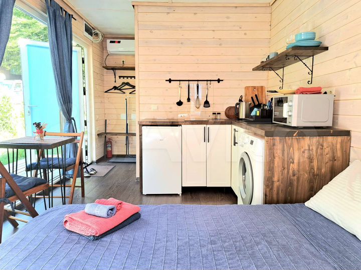 Дом 18 м² на участке 1 сот.