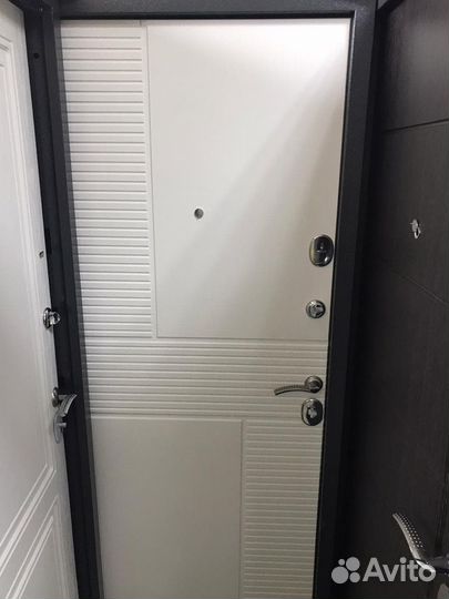 Дверь входная Токио