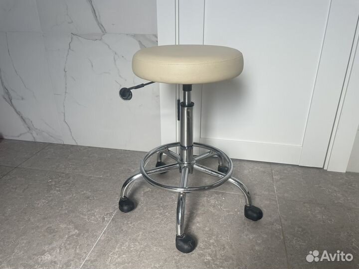 Стул для мастера