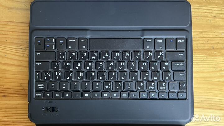 Apple smart keyboard folio для iPad pro 11