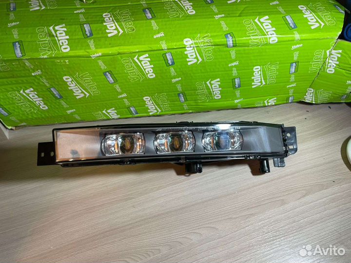 Левая противотуманная фара bmw 6 f12