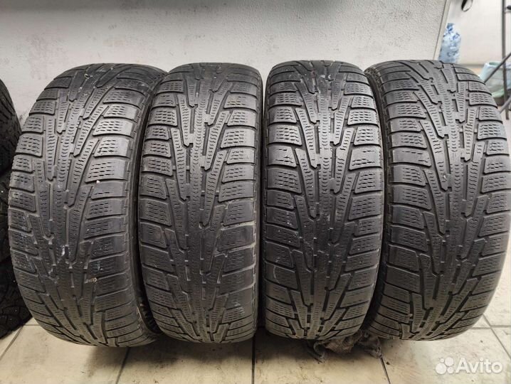 Nokian Tyres Hakkapeliitta R SUV 225/60 R18