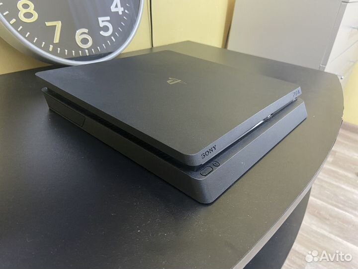 Sony PlayStation 4 Slim 1 TB