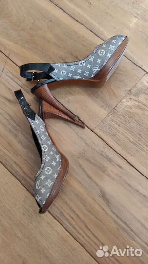 Босоножки женские Louis Vuitton