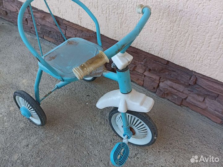 Детский велосипед бу трех колесный