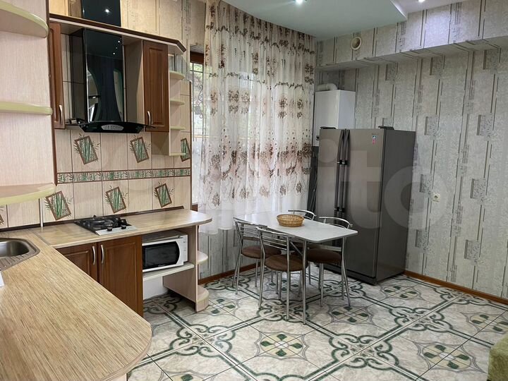 Квартира-студия, 40 м², 2/3 эт.