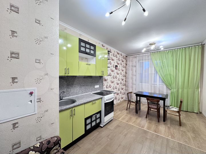 2-к. квартира, 67 м², 16/17 эт.