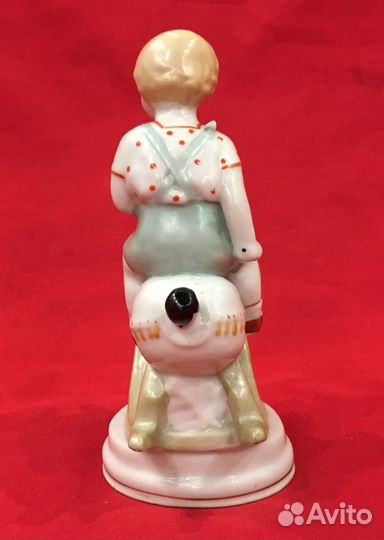 Статуэтка фарфоровая. Мальчик на лошадке. СССР