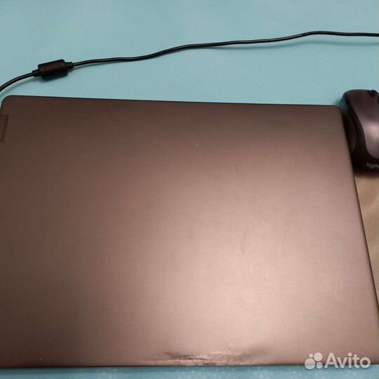 Ноутбук Lenovo