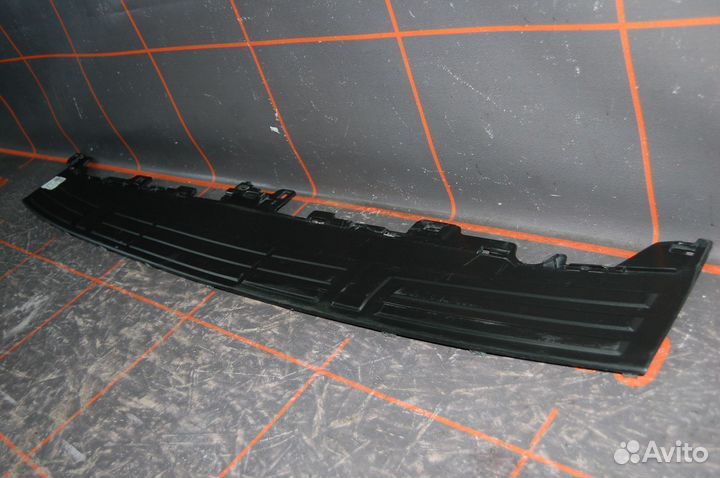 Накладка бампера - Toyota Land Cruiser Prado 150