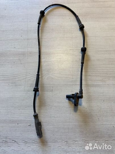 Датчик abs задний Renault Kaptur