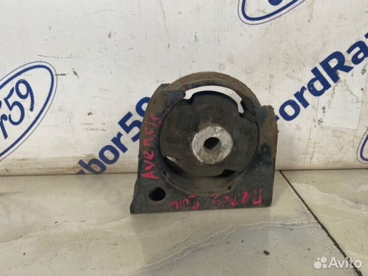 Подушка двигателя передняя Toyota Avensis T270